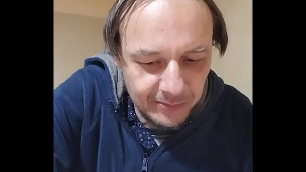 Coroa gostosa faz trio safado com o marido no paraíso