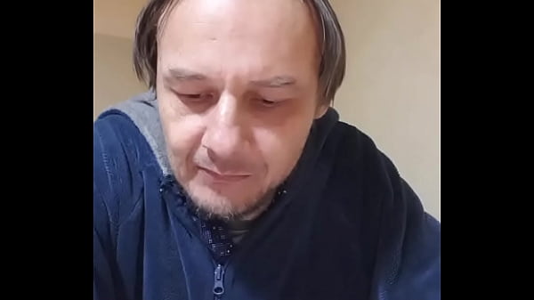 Coroa gostosa faz trio safado com o marido no paraíso