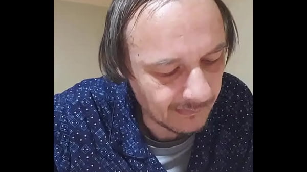 Coroa louca faz escravo gozar toda vez com desejo insaciável