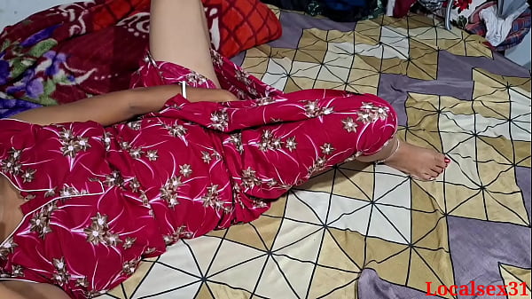 Jovem cunhada leva pau preto em suruba caseira no vídeo oficial