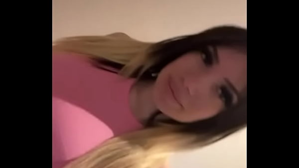 Minha namorada curte compartilhar a esposa gostosa