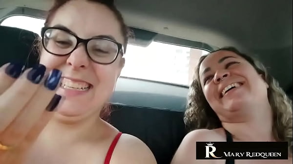 Natasha sub faz bate-papo louco dentro do carro